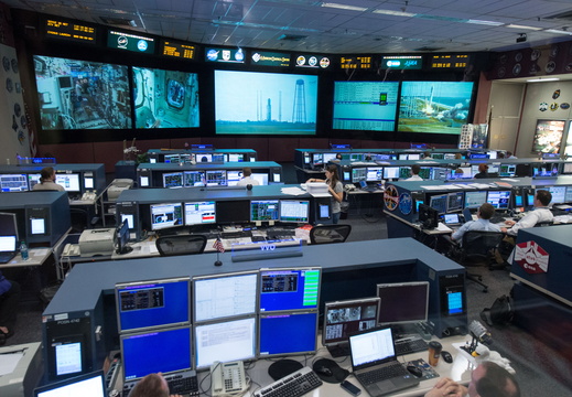 nasa2explore 9807793664 Johnson Space Centers Mission Control Center