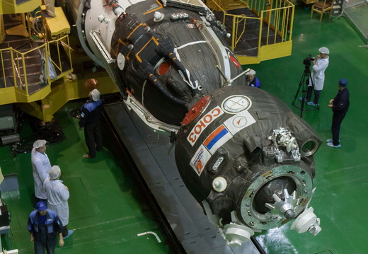 nasa2explore 9824752555 Soyuz TMA-10M Encapsulation
