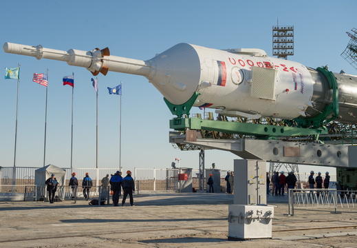 nasa2explore 9898985994 The Soyuz TMA-10M Spacecraft Is Erected Into Position