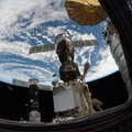 russian-spacewalker-oleg-kononenko-attached-to-the-strela-boom_46305252281_o.jpg