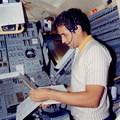 Apollo_17_Jack_Schmitt_in_the_Lunar_module_simulator_Ap17-KSC-72PC-539.jpg