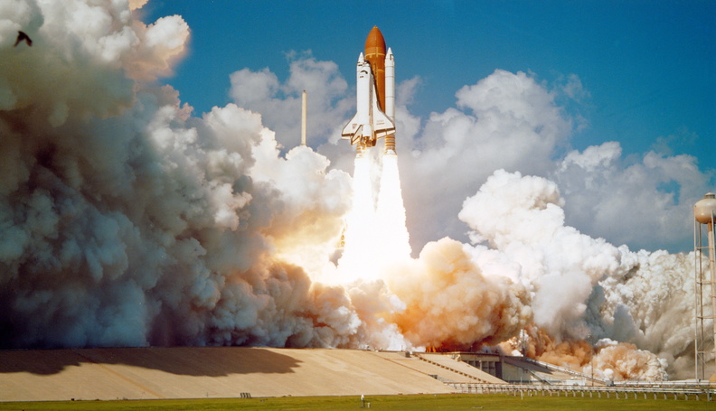 sts-61-a-launch_20264606661_o.jpg