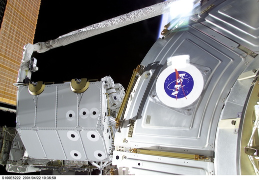 STS100-E-5222