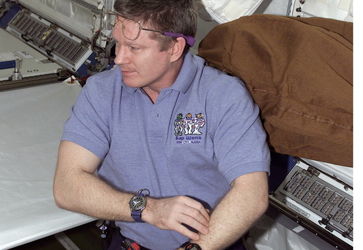 STS98-E-5160