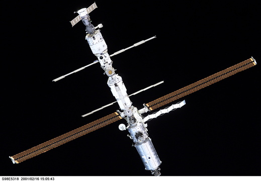 STS98-E-5318