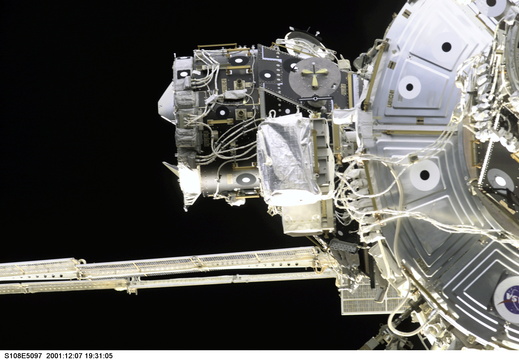 STS108-E-5097