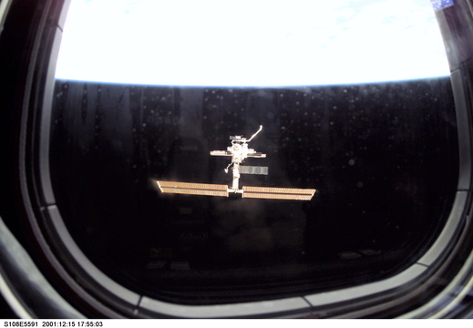 STS108-E-5591