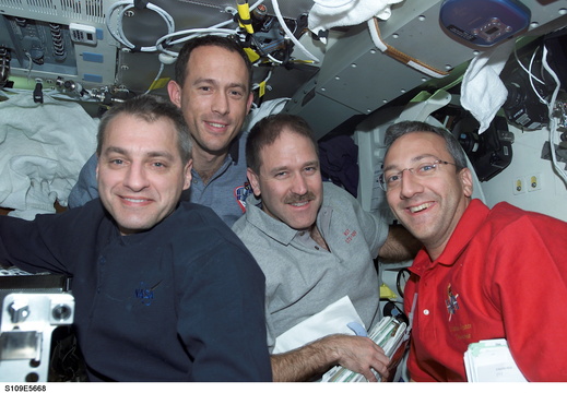 STS109-E-5668