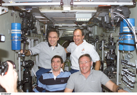 STS110-E-5127