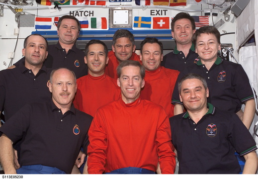 STS113-E-05230