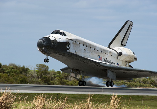 STS133-S-120