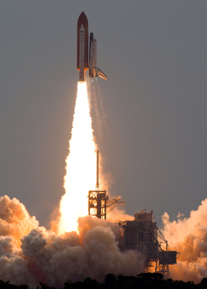 STS_135_Launch - 9394702002_1ce0f850ee_o.jpg