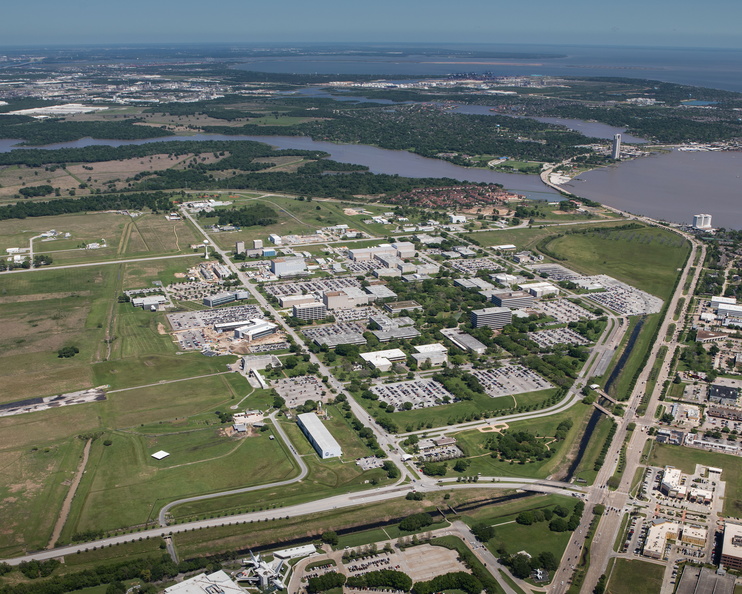 Aerial photograph of Johnson Space Center - 40183665943_4206f364b5_o.jpg