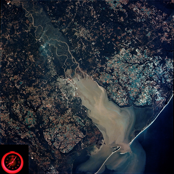 mobile-bay-alabama-area-seen-in-skylab-4-earth-resources-experiment-package_11651763056_o.jpg