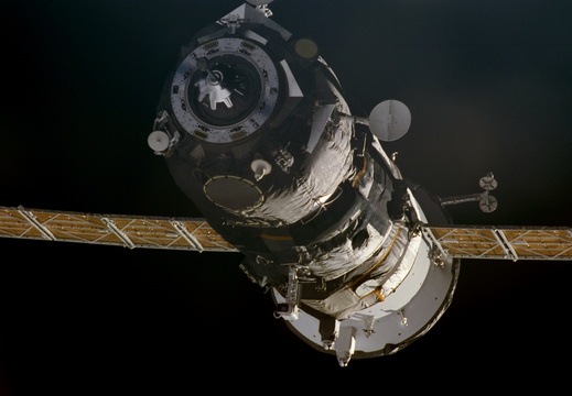 ISS001-324-002