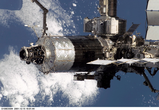 STS108-E-5594