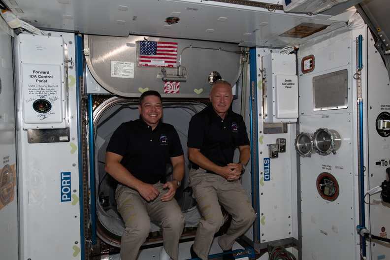the-international-space-stations-two-newest-crew-members_49967417433_o.jpg