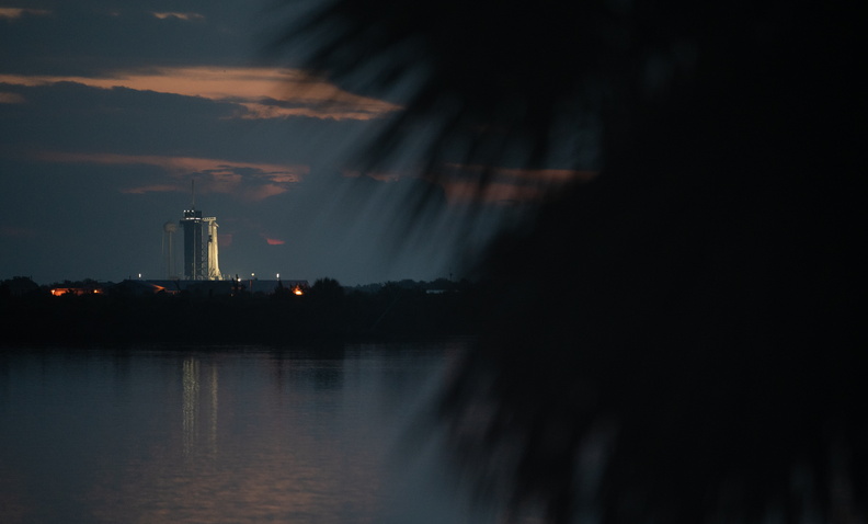 spacex-demo-2-preflight-nhq202005270001_49941648642_o.jpg