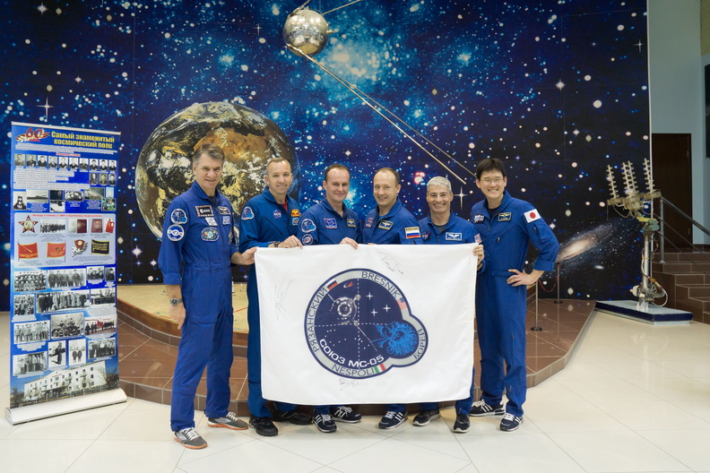 expedition-52-53-prime-and-backup-crew-members_35999224161_o.jpg