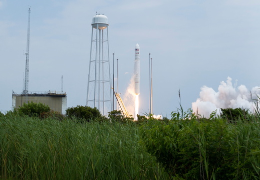201407130012hq Antares Orbital-2 Mission Launch - 14466593688 d081a01264 o