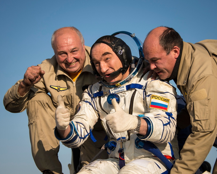 Expedition 40 Soyuz TMA-12M Landing - 15020804320_a24bbfc429_o.jpg