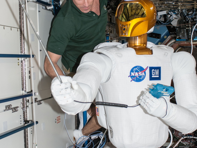Astronaut Chris Cassidy Works With Robonaut - 9203547716 9cc3aaa977 o