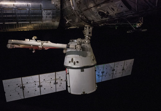 SpaceX Dragon undocking from the International Space Station - 14339118624 c8fbc45583 o