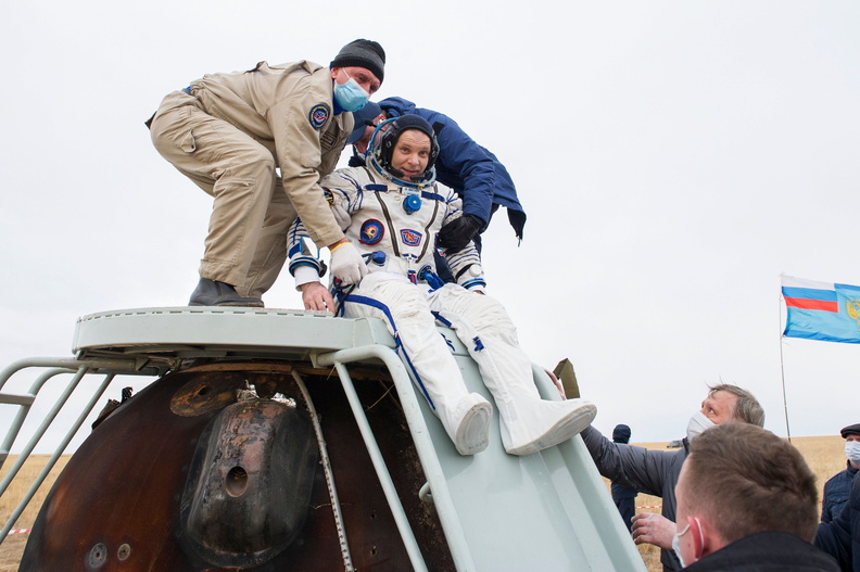 cosmonaut-ivan-vagner-is-helped-out-of-the-soyuz-ms-16-spacecraft_50521039151_o.jpg