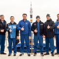 expedition-63-backup-and-prime-crewmembers-pose-for-pictures_49723944888_o.jpg