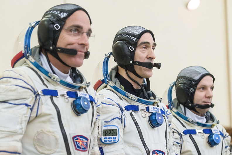 expedition-63-crewmembers-arrive-for-soyuz-qualification-exams_49651449113_o.jpg