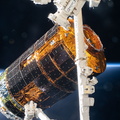 japans-htv-9-crago-craft-in-the-grips-of-the-canadarm2_49960658332_o.jpg