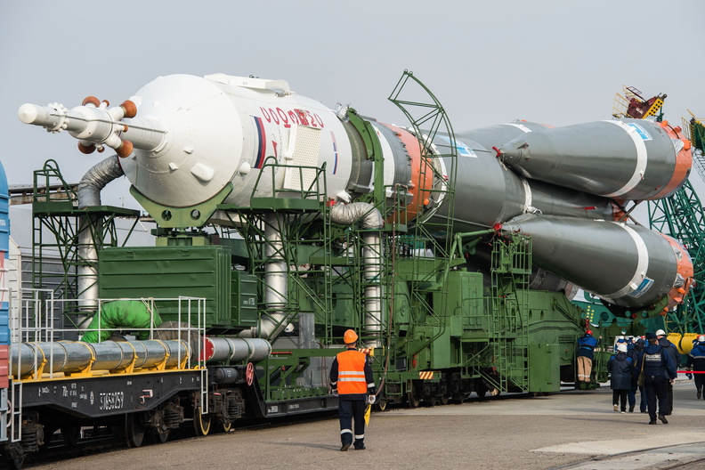 the-soyuz-ms-16-spacecraft-and-its-booster-are-transported-from-the-integration-building-to-the-site-31-launch-pad_49742007093_o.jpg