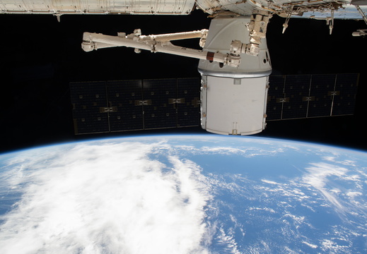 the-spacex-dragon-is-attached-to-the-space-station 49640662446 o