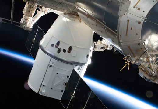 the-spacex-dragon-resupply-ship 49723740748 o