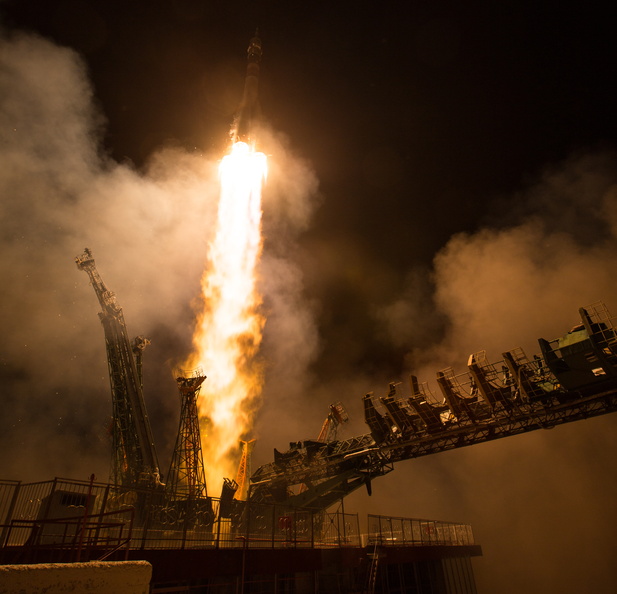 expedition-55-launch_46518973715_o.jpg