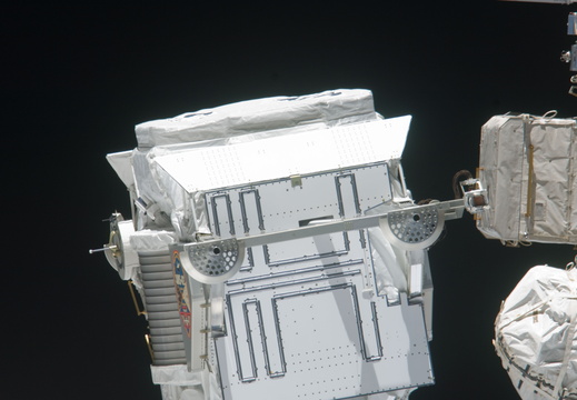 STS134-E-10172