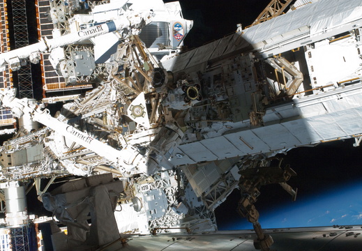 STS134-E-09255