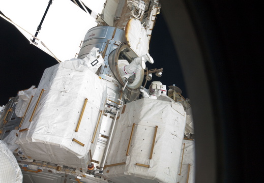 STS134-E-09310