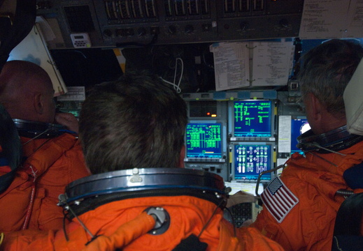 STS134-E-05567