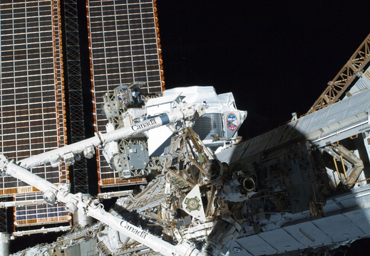 STS134-E-09253