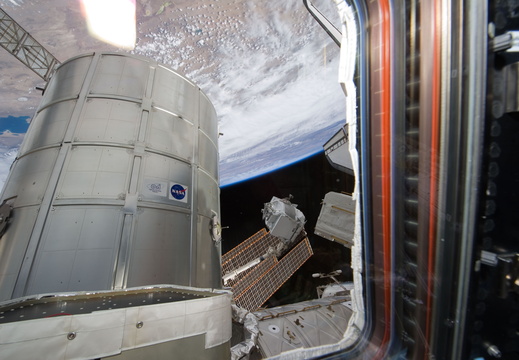 STS134-E-07418
