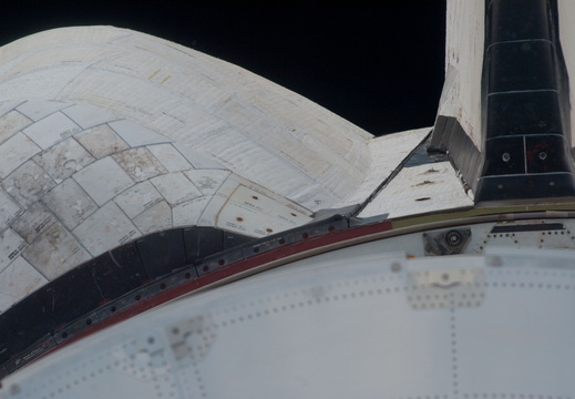 STS135-E-05200