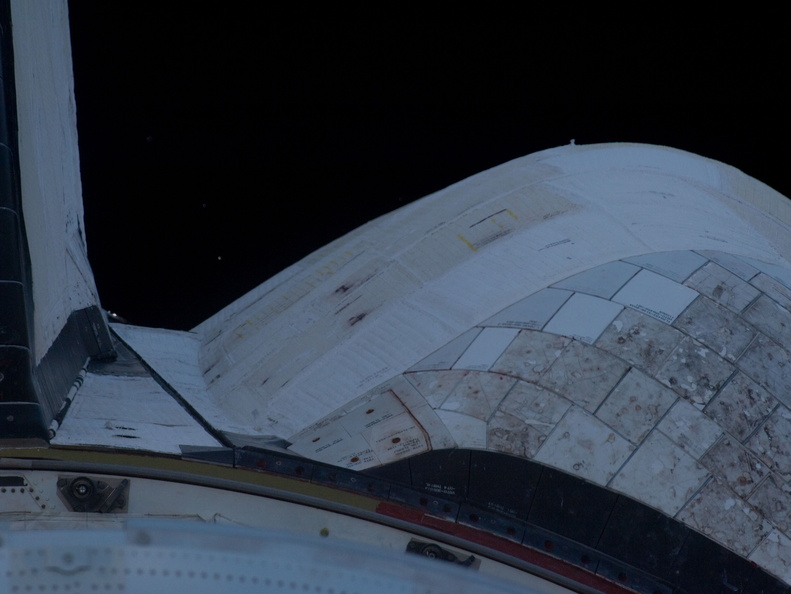STS135-E-05184