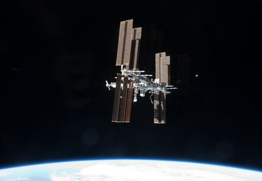 STS135-E-11827