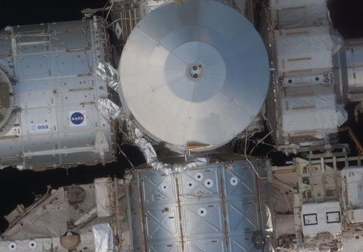 STS135-E-06884