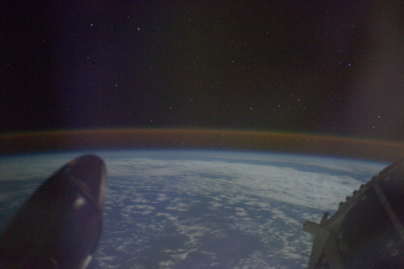 STS135-E-08997.jpg