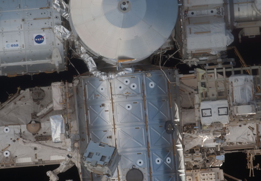 STS135-E-06885