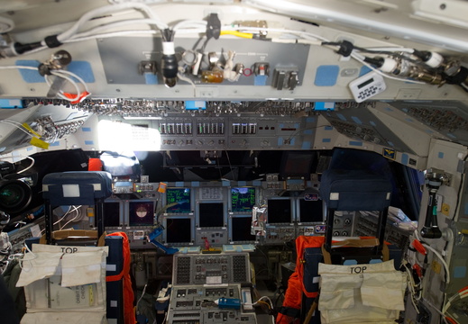 STS135-E-06243