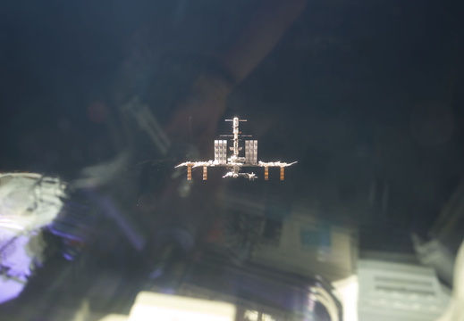 STS133-E-11222
