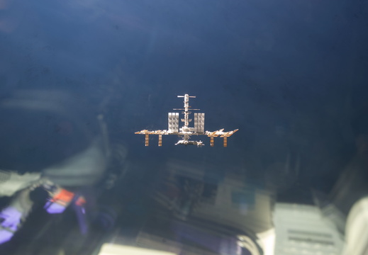 STS133-E-11216
